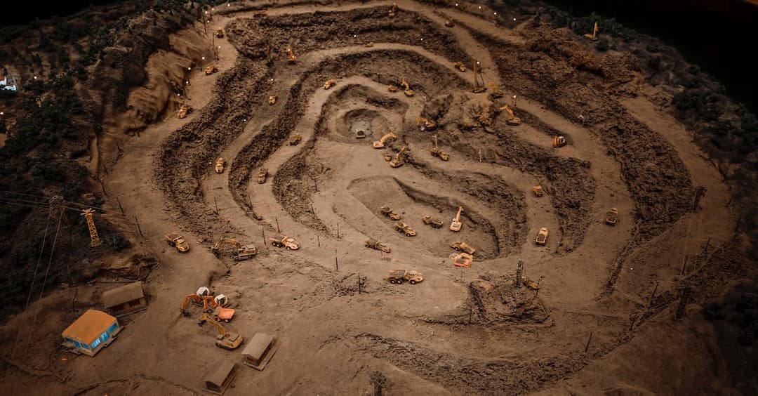 Koparko-ładowarki - najważniejsze cechy i porady przy zakupie