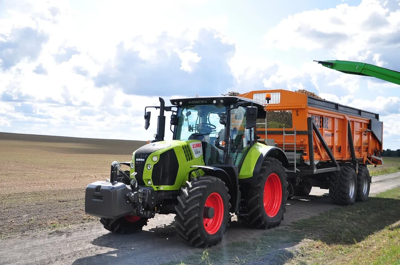 Jak wybrać najlepsze części do maszyn rolniczych? Przewodnik dla rolników