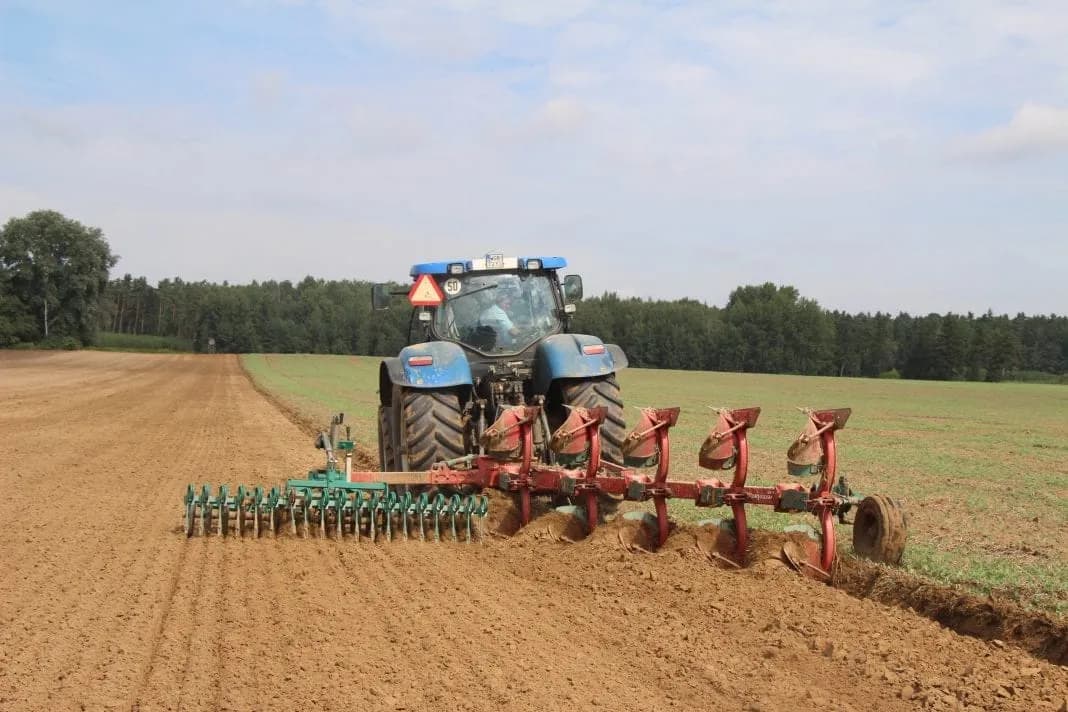 Jak optymalnie ustawić pług 2 i 3 skibowy w Grudziądzu?