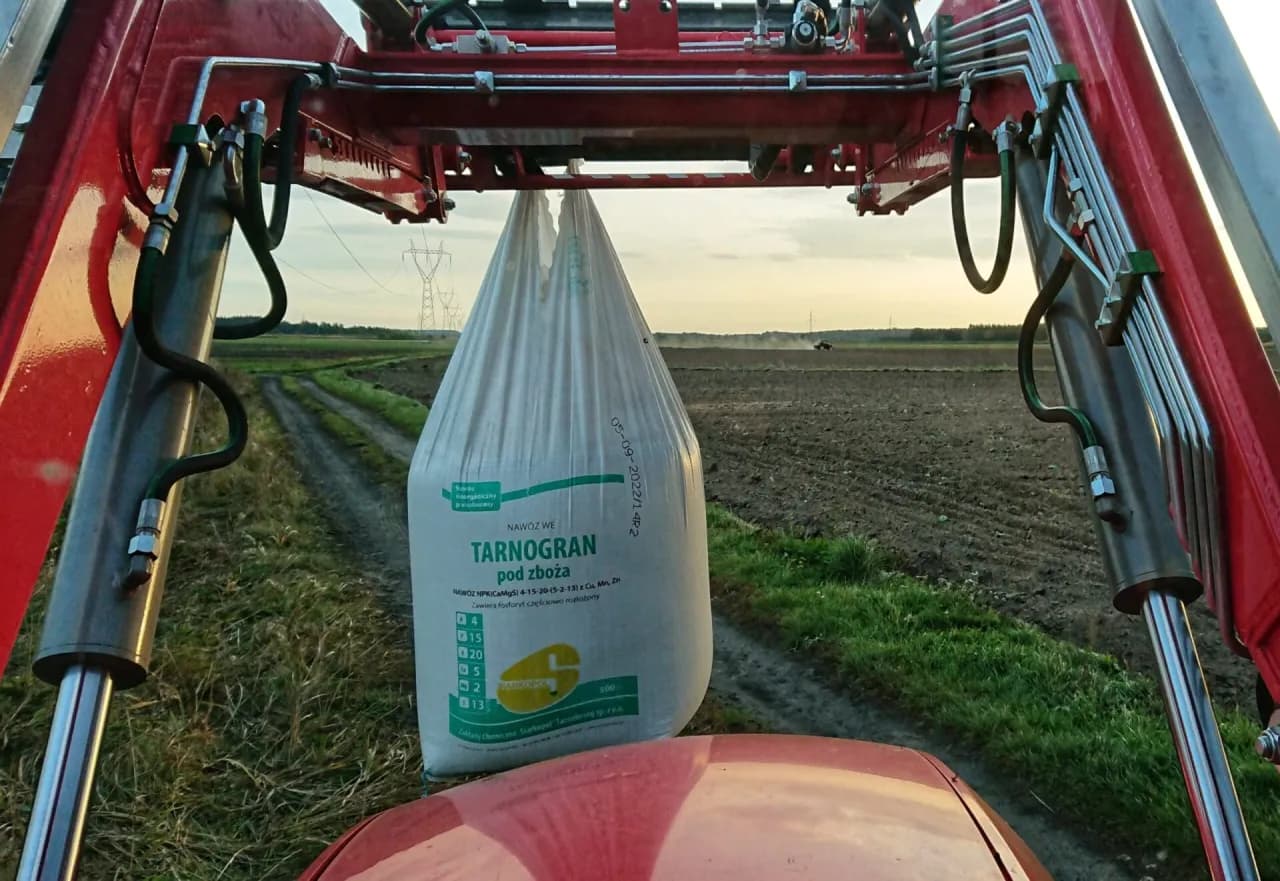 Jaki nawóz pod mieszankę zbożową? Sprawdź, co musisz wiedzieć!