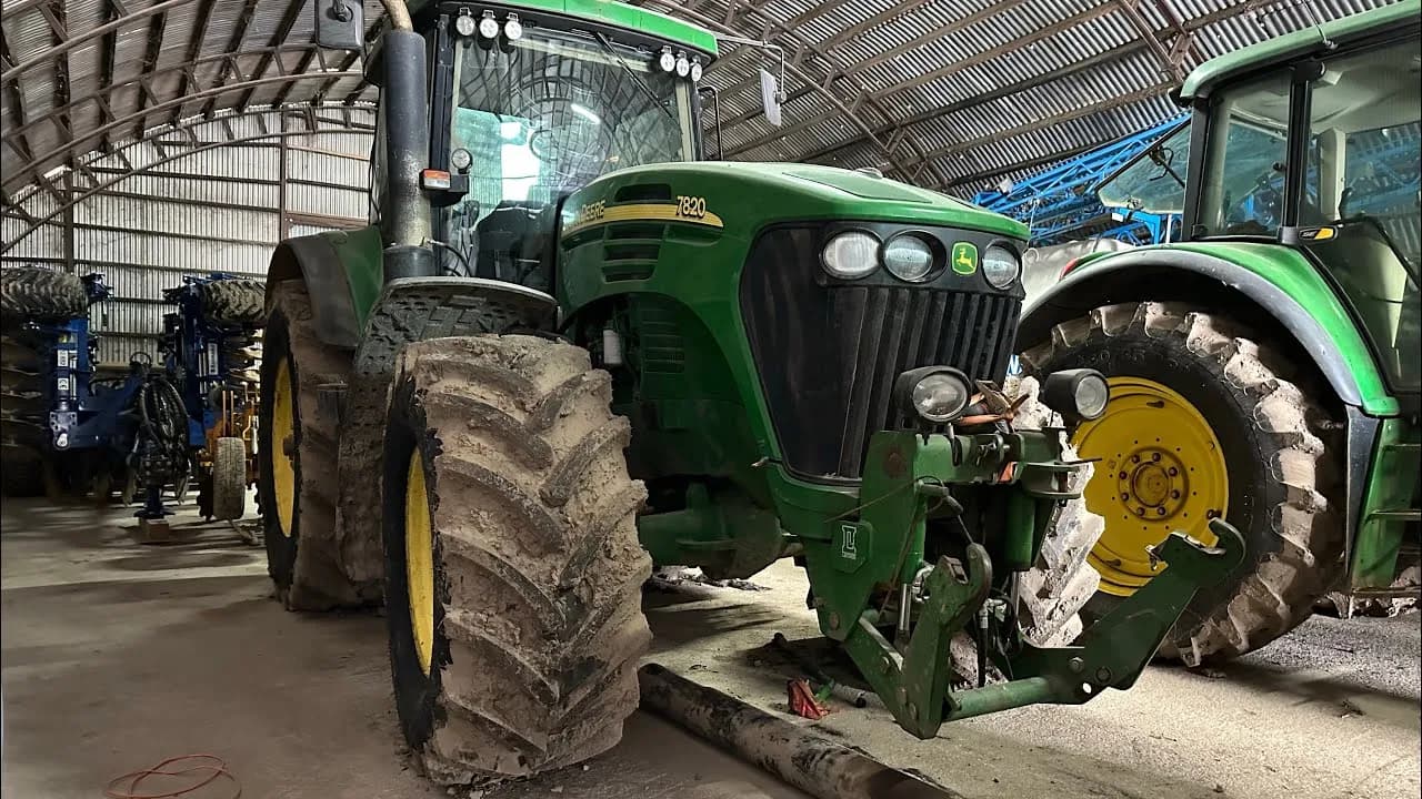 John Deere 7820 - kompletna opinia o ciągniku rolniczym | topne wiadomości