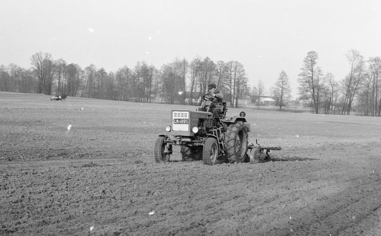 Ciągniki Władimirec: Jakie są zalety i wady? Co warto wiedzieć?