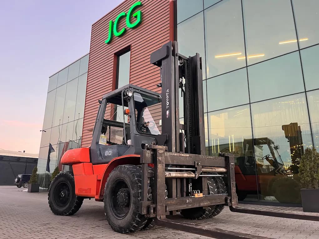 Czy opłaca się kupić używane wózki widłowe?